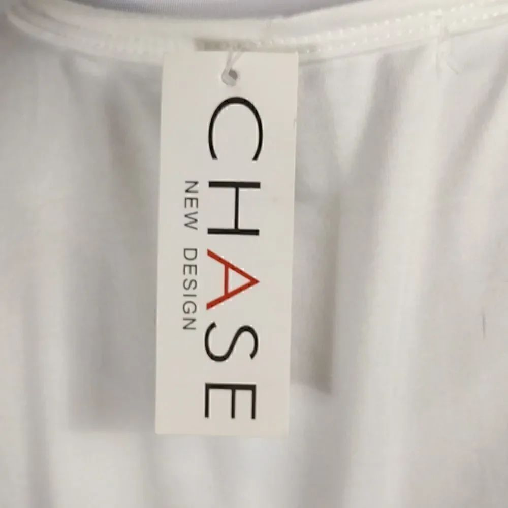 Chase "Squeeze Me" Tee - Picture 4 of 6